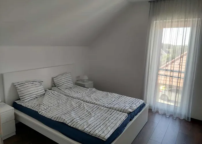 Vitorlás